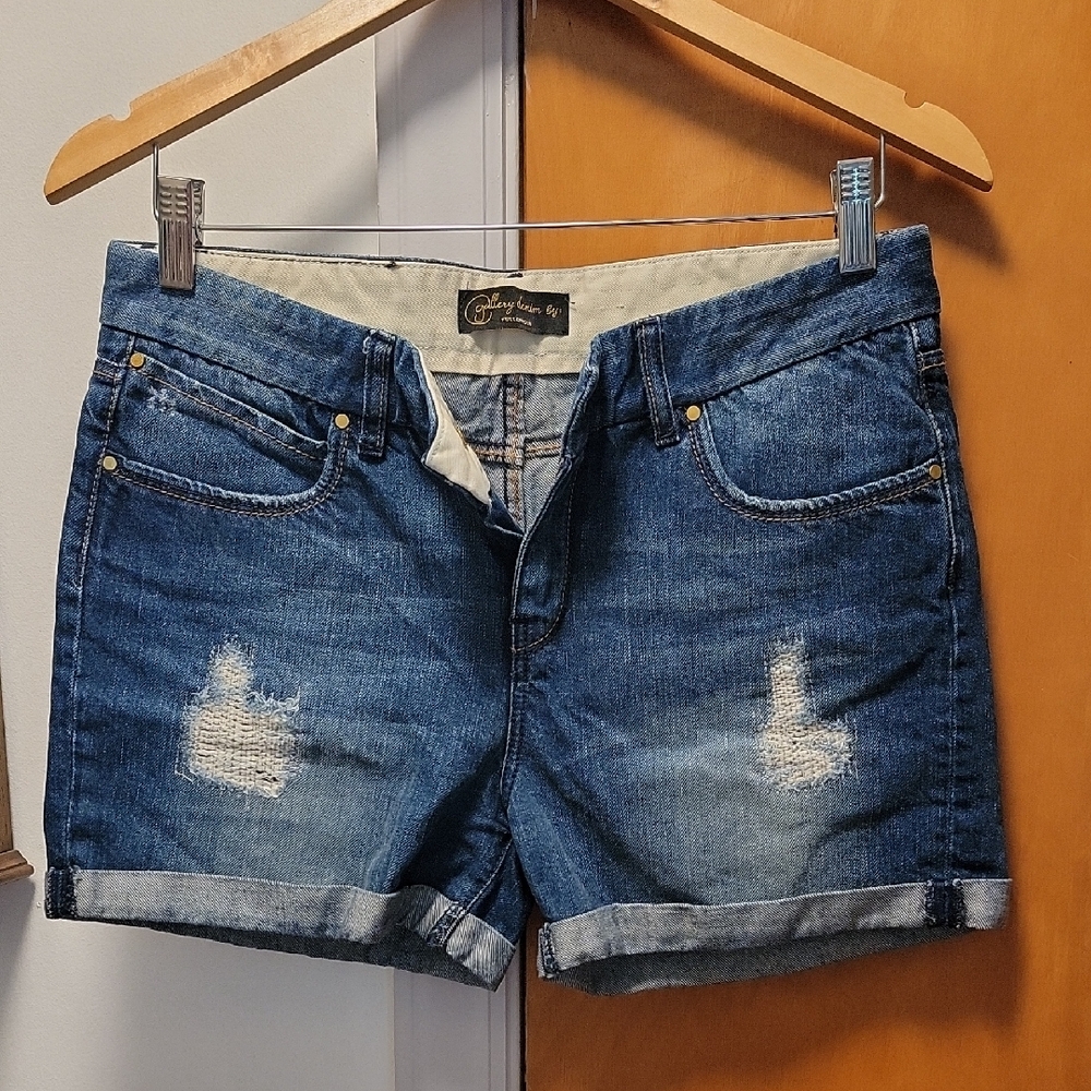 Gallery Demin By Full Circle Jeans Shorts